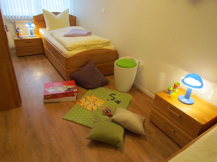 Schlafzimmer OG mit zwei Einzelbetten